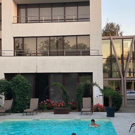 Hotel Perla Тимишоара Экстерьер фото