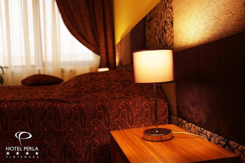 Hotel Perla Тимишоара Экстерьер фото